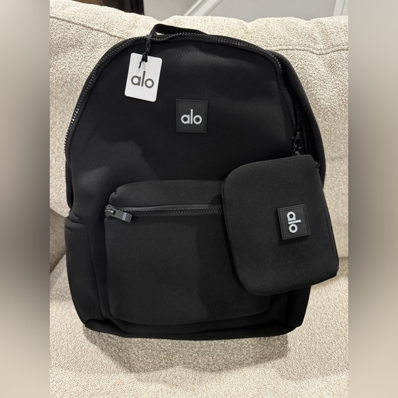 NWT ALO Yoga Stow Black Backpack with Pouch - Picture 1 of 9